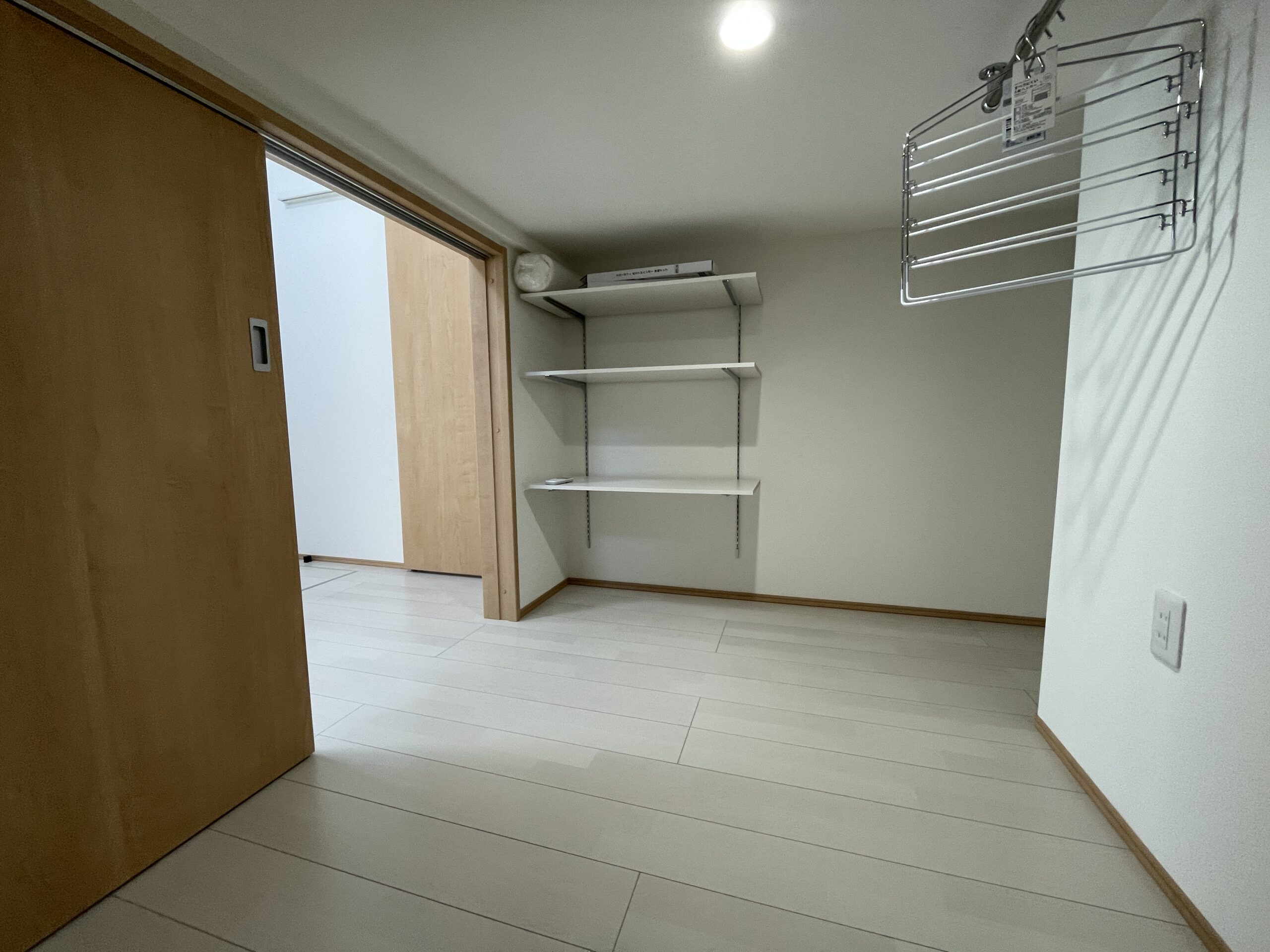 物置になっていたガレージをロフト付きのお部屋に一新