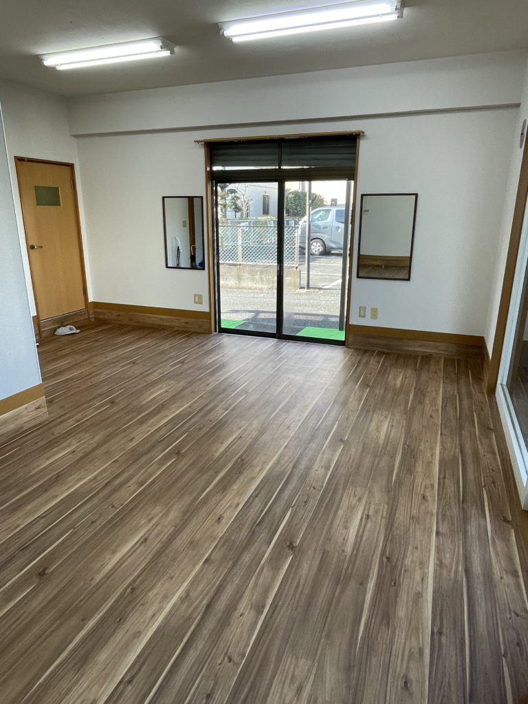 土浦市M美容室　内装改修工事