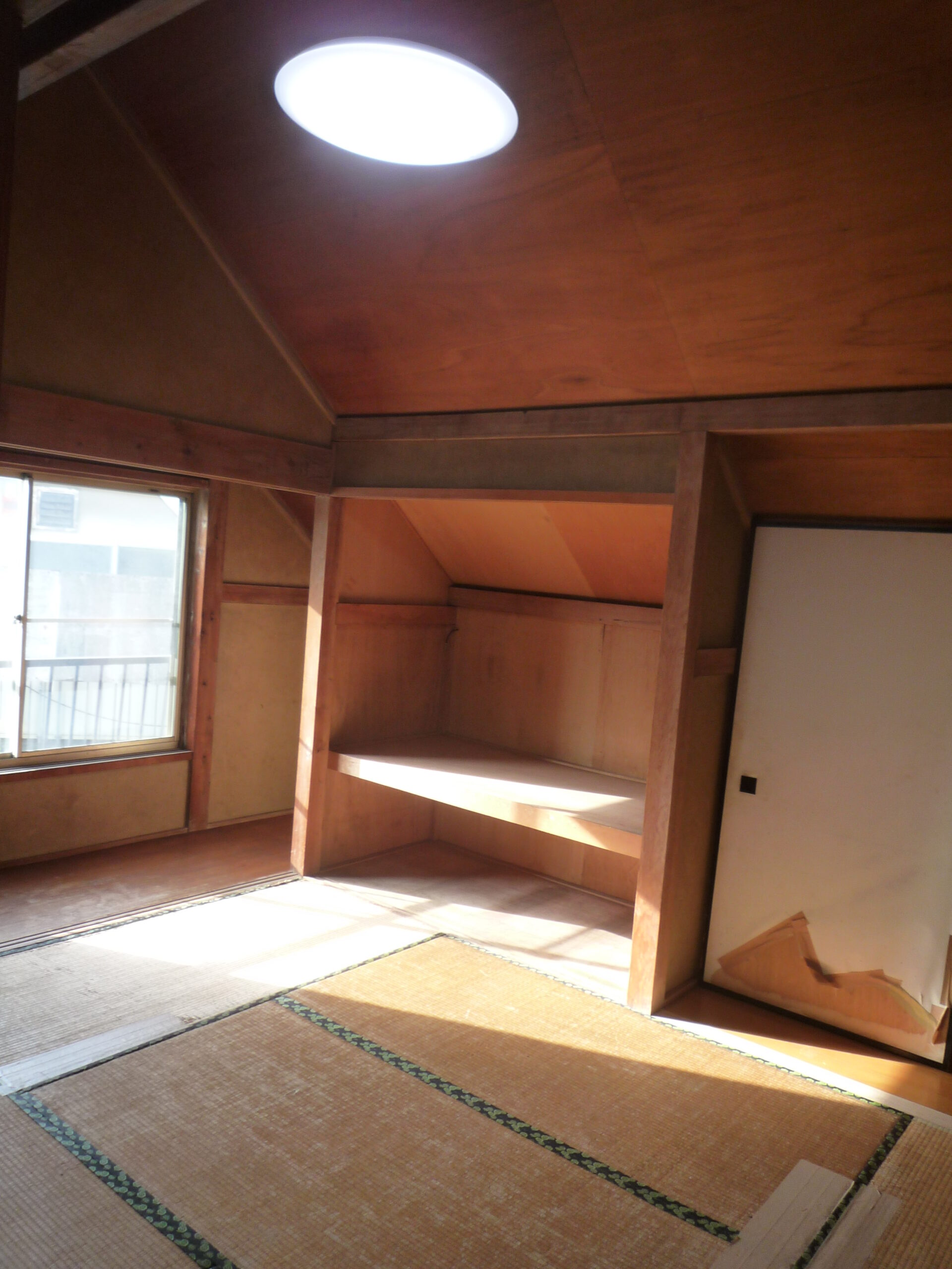 住み慣れた家はそのままに、住みながら古い物を新しくした改修工事